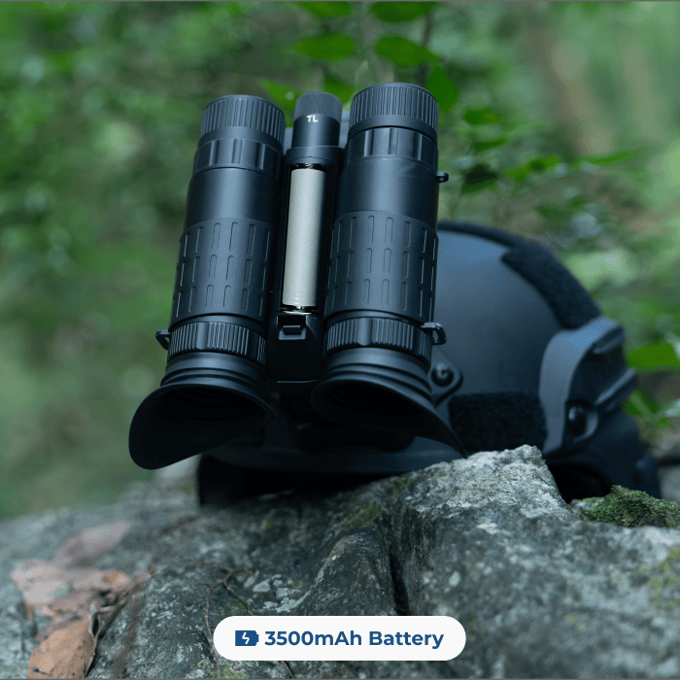 YASHICA Explorer: Dual Screen Night Vision for Any Case