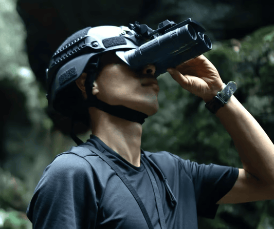 YASHICA Explorer: Dual Screen Night Vision for Any Case